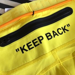 NIKE OFF WHITE LEGGINGS